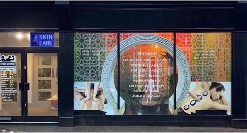 Miniatura 2 de 160013 Productos de salón de belleza para el cuidado de la piel, centro de tienda, pantalla abierta, luz LED, letrero de neón