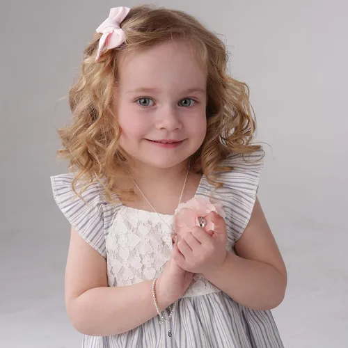 Miniatura 2 de Pulsera de plata de ley u oro para bebés, niños o mujeres con dije de corazón para niñas, Plata
