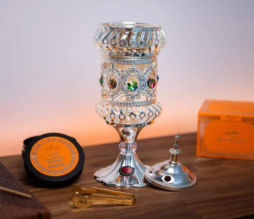 Miniatura 4 de ATTAR MIST Quemador de incienso eléctrico - Quemador de resina de incienso Oud - Carrusel intrincado grande Mabkhara Silver Plata