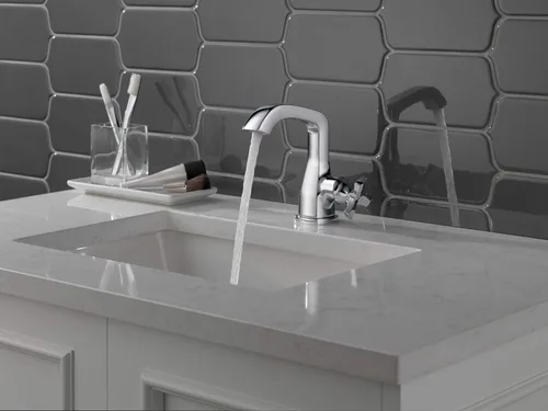 Miniatura 2 de DELTA FAUCET 576-SSMPU-LHP-DST Stryke Grifo Menos Mango Acero Inoxidable Solo Agujero, 6.59 x 6 x 6.84 pulgadas
