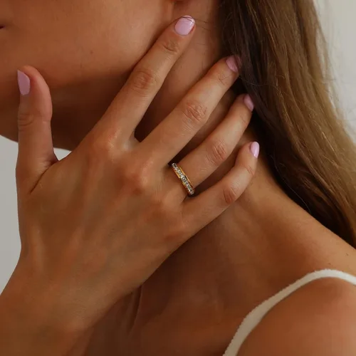 Miniatura 4 de Kyazeo Delicados anillos de circonita cúbica para mujer, chapados en oro de 18 quilates, con circonita cúbica simple, anillo de amor eterno, anillos