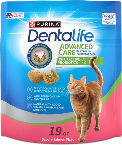 Purina DentaLife Fabricadas en instalaciones de EE. UU. Golosinas dentales para gatos, sabor a salmón sabroso - Bolsa de 19 oz