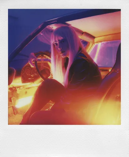 Miniatura 9 de Polaroid Now+ Gris Azul (9063) - Cámara de película instantánea tipo I con conexión Bluetooth con juego de filtros de lente adicional