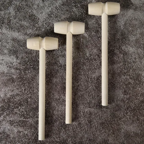 Miniatura 6 de 50 mini martillos de madera para chocolate rompible a granel, mazos de juguete de madera natural para niños