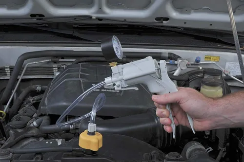 Miniatura 4 de Mityvac MV4560 Kit de prueba de presión del radiador/sistema de refrigeración para automóviles asiáticos, europeos, estadounidenses y camiones