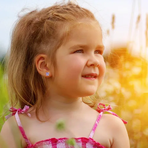 Miniatura 3 de Aretes de mariposa chapados en rodio con circonita cúbica para bebés, bebés, niños pequeños y niñas pequeñas, 0.197 in, impresionantes aretes