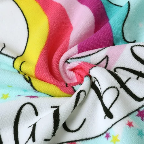 Miniatura 8 de Toalla de playa con capucha de unicornio para niñas de 1 a 5 años, toalla de poncho para piscina y baño, con bolsa portátil (unicornio mágico)