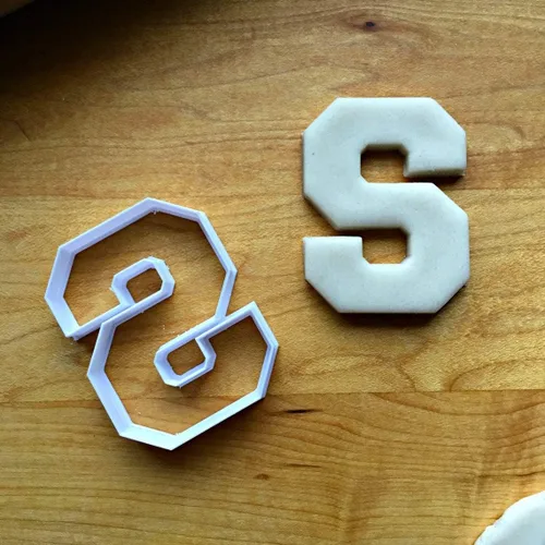 Miniatura 3 de Sweet Prints Inc Varsity Letter S - Cortador de galletas, apto para lavavajillas