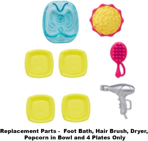 Miniatura 5 de Mattel Baño de pies de repuesto tamaño Barbie, cepillo y secador de pelo, palomitas de maíz en tazón y 4 platos para juego de casa de muñecas Barbie