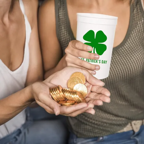 Miniatura 6 de Let's Get Lucky - Juego de tazas de plástico para el día de San Patricio, 12-16 onzas para recuerdos de fiesta y decoraciones temáticas de trébol