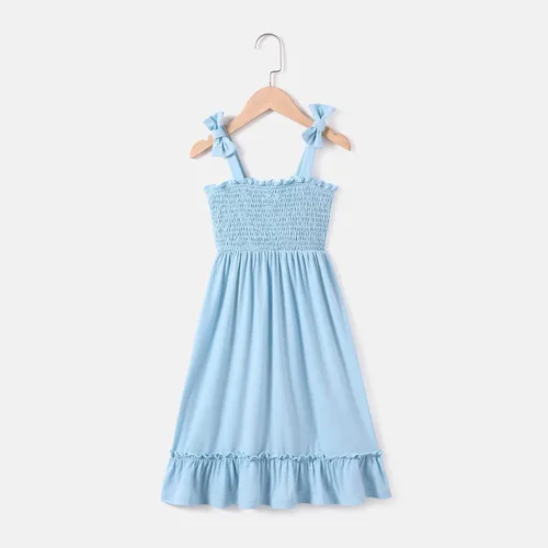 Miniatura 5 de IFFEI Vestidos de verano para mamá y yo, trajes a juego con tirantes delgados, cuello cuadrado, volantes, acampanado, vestido largo para la playa