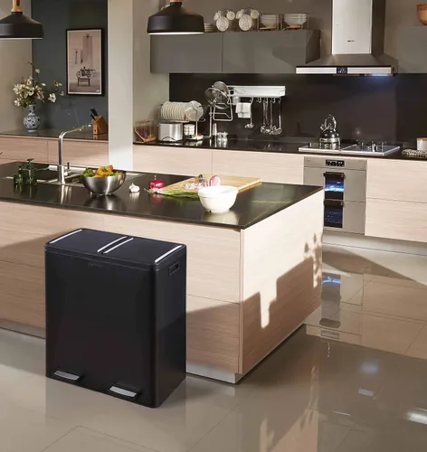 Miniatura 5 de Step N' Sort El bote de basura y reciclaje de capacidad extra grande de 18.5 galones, Soft-Step, con dos compartimentos y contenedores interiores