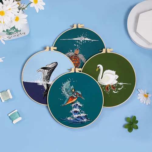 Miniatura 4 de Kit de bordado Picoey para principiantes con patrón de animales e instrucciones, paquete de 4 kits de punto de cruz, 2 aros de madera para bordar