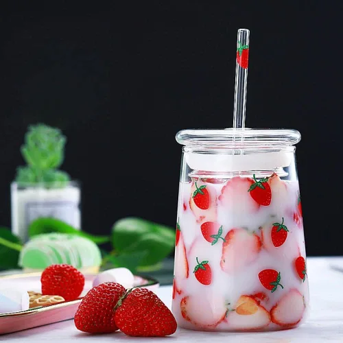 Miniatura 3 de Vaso de cristal transparente de 18 onzas con tapa y pajita.