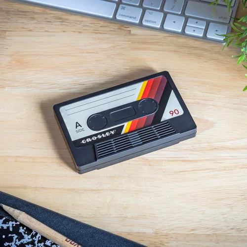 Miniatura 6 de Altavoz portátil inalámbrico Bluetooth de cinta de casete Crosley CR3045BK-CS, diseño clásico en negro