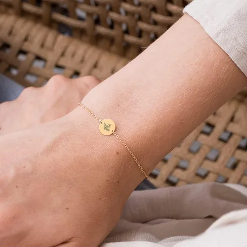 Miniatura 4 de Pulsera de flor de nacimiento de oro de 18 quilates grabada personalizada, pulseras con dije floral personalizado de acero inoxidable, cadena