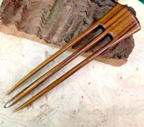 Miniatura 4 de JWL (1) Horquilla de madera de teca de tres puntas de 6 pulgadas para el pelo recto, estilo hawaiano