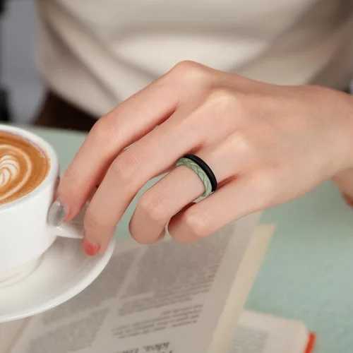 Miniatura 27 de Egnaro Anillos de boda de silicona para ella, conjuntos de novia de goma para mujer, bandas finas, diseño trenzado de hojas apilables con ranuras