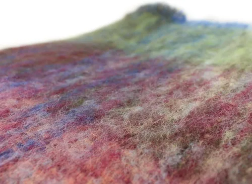 Miniatura 4 de Biddy Murphy Manta ultrasuave de mohair irlandés y lana, hecha en Irlanda, 54 x 72 pulgadas, multicolor a cuadros Cuadros multicolor apagados