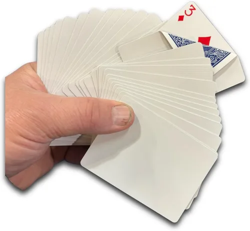 Miniatura 8 de Ilusiones de cartas para magos principiantes a profesionales: aparición, teletransporte, transformando milagros (Baraja Svengali azul)