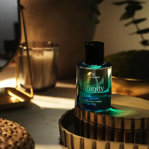 Miniatura 2 de Affinity For Him - Colonia de feromonas para hombres, mejora la atracción y la confianza, aroma masculino terroso y almizclado con ámbar, pachulí
