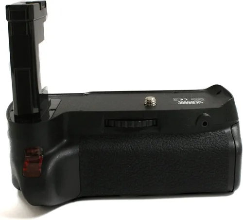 Miniatura 3 de Wasabi Power MB-D3100+ Empuñadura para Nikon D3100/D3200/D5300 (con mando a distancia)