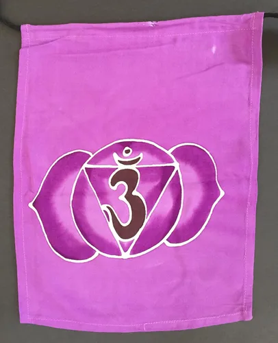 Miniatura 8 de Bandera tibetana de oración de chakras para colgar en la pared, decoración de meditación de yoga con 7 chakras, pintada con batik, tamaño XLG