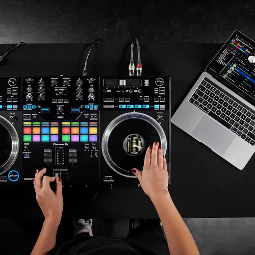 Miniatura 17 de Pioneer DJ DDJ-REV7 Controlador de DJ Serato de 2 decks