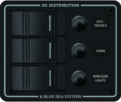 Blue Sea Systems 8374 Panel de disyuntor resistente al agua 3 posiciones, negro