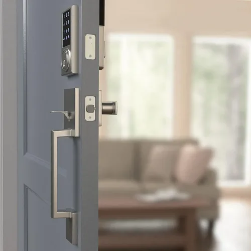 Miniatura 7 de Amazon Basics Cerradura electrónica del teclado de la puerta del cerrojo de la pantalla táctil del grado 3 con manija, acabado de níquel satinado