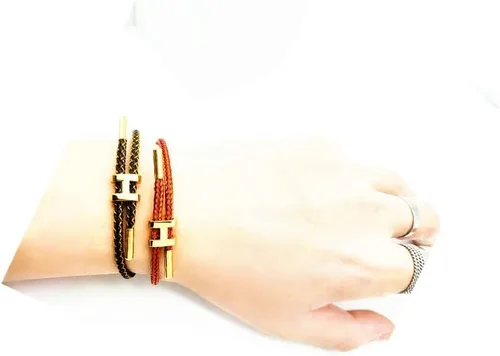 Miniatura 4 de Pulseras de moda para mujer, pulsera ajustable, hebilla chapada en oro, diseño de hebilla de titanio y cuerda de alambre de acero