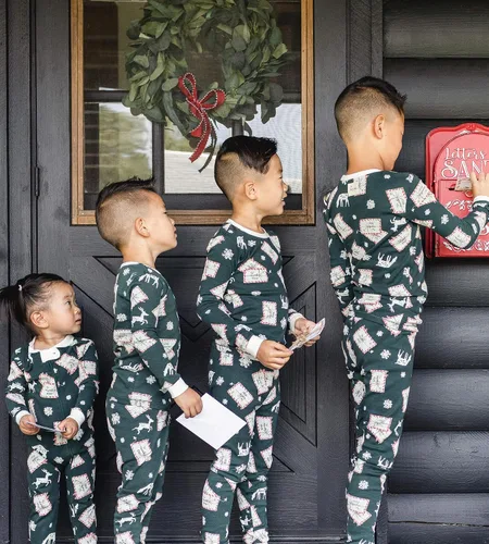 Miniatura 4 de Burt's Bees Baby Conjuntos de pijamas de Navidad familiares a juego, pijamas de algodón orgánico para niños, niños pequeños, mujeres y adultos