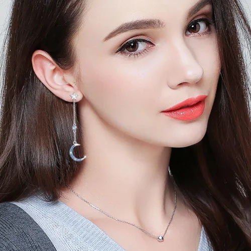 Miniatura 2 de Aretes de plata fina 925 en forma de corazón colgante para mujeres y niñas.