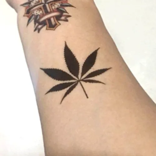 Miniatura 4 de 100 hojas de tatuajes temporales para mujeres y niños, flores, luna, escorpión, pluma, tigre, cicatriz de tatuajes para adolescentes