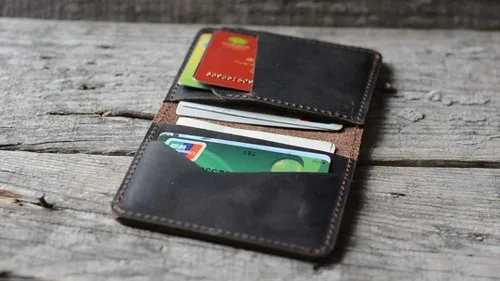 Miniatura 4 de Cartera minimalista hecha a mano de cuero envejecido para hombres tarjetero para regalos flores marrones