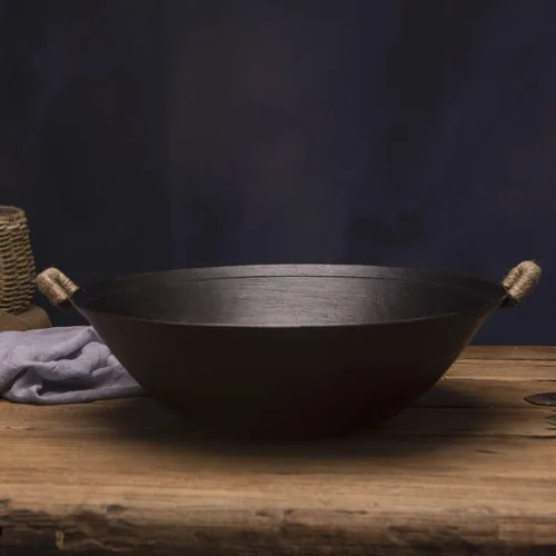 Miniatura 5 de ZhenSanHuan Wok de hierro fundido hecho a mano, sin revestimiento, sin pintura, saludable, fondo plano, apto para inducción (12.6 pulgadas)