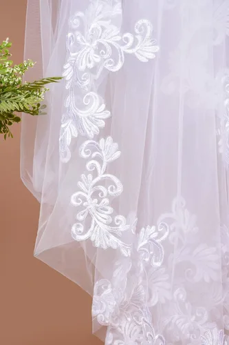 Miniatura 6 de MisShow Velos de boda de 2 niveles color blanco marfil con apliques de encaje y lentejuelas, longitud catedral, velo de novia + peine