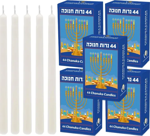 Miniatura 7 de The Dreidel Company Velas Blancas de Hanukkah con Diseño de Jerusalén Menorá Velas de Chanukah, 44 para las 8 Noches de Chanukah