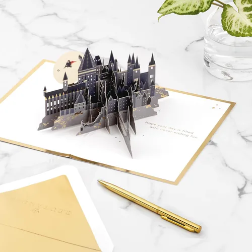 Miniatura 4 de Hallmark Tarjeta desplegable para el día del padre de Harry Potter (Hogwarts, magia y aventura) para papá, marido, hijo, fanático de Harry Potter