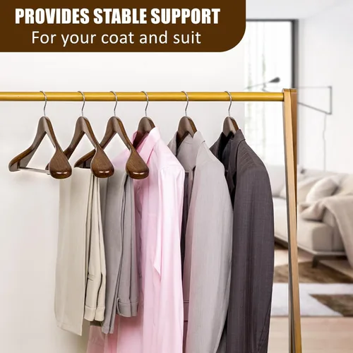 Miniatura 7 de Amber Home Paquete de 6 perchas de madera con hombros anchos de nogal con barra antideslizante para pantalones, perchas de madera maciza