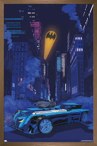 Miniatura 15 de Trends International DC Comics Batman - Póster de pared con señal de murciélago en el horizonte, 22.4 pulgadas de largo x 14.7 W, versión enmarcada