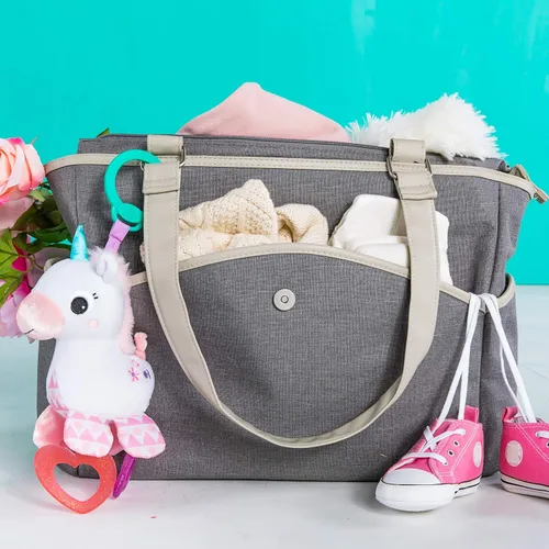 Miniatura 8 de Bright Starts Unicorn Sparkle & Shine Juguete de Peluche Portátil para Cochecito o Portabebés, Edades 0 Meses+, Rosa Unicornio