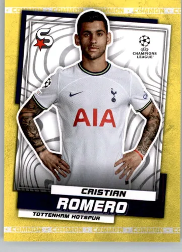 Topps UEFA Superstars Common Yellow #30 Cristian Romero Tottenham Hotspur - Trading Card oficial de fútbol de la UCL 2022-23 en estado crudo (NM o
