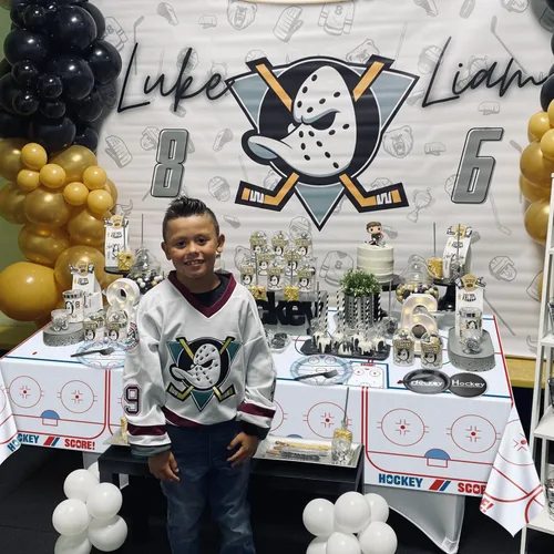 Miniatura 4 de Decoraciones de cumpleaños de hockey – Paquete de 162 piezas de vajilla de hockey sobre hielo, platos temáticos de hockey desechables, servilletas