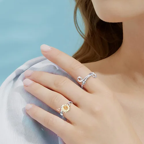 Miniatura 4 de Sanfenly Juego de 9 anillos antiestrés para la ansiedad para mujeres y hombres cadena fría de acero inoxidable con incrustaciones de luna sol