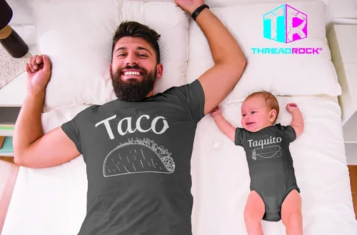Miniatura 2 de Conjunto de playera para hombre y body para bebé, de Threadrock, con impresión de Taco & Taquito
