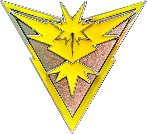 Miniatura 7 de Pokémon TCG: GO Special Collection - Team Instinct (1 tarjeta promocional de aluminio, 1 pin Deluxe y 6 paquetes de refuerzo)