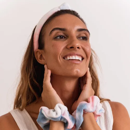 Miniatura 8 de FROG SAC Diadema de spa para lavar la cara, adolescentes y niñas con teñido anudado, diademas y muñequeras, toalla de maquillaje facial suave