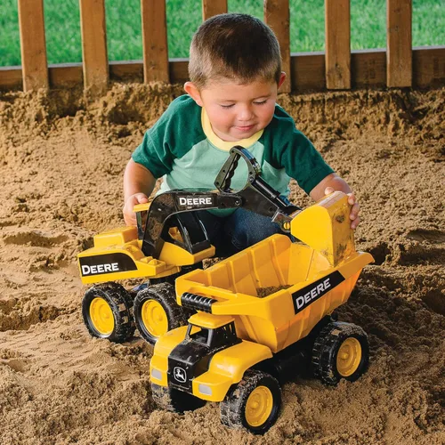 Miniatura 3 de TOMY John Deere Sandbox Juguete Excavadora de Pala Grande con Tolva Basculante - Juguetes de Construcción John Deere - Juguetes para Niños Pequeños