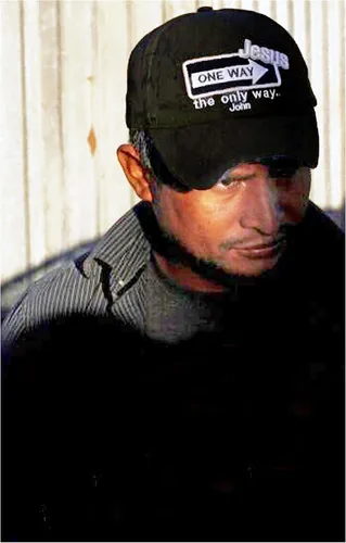 Miniatura 2 de Gorra cristiana Jesus Only Way One Way Black Hat y BCAH Pegatina para parachoques